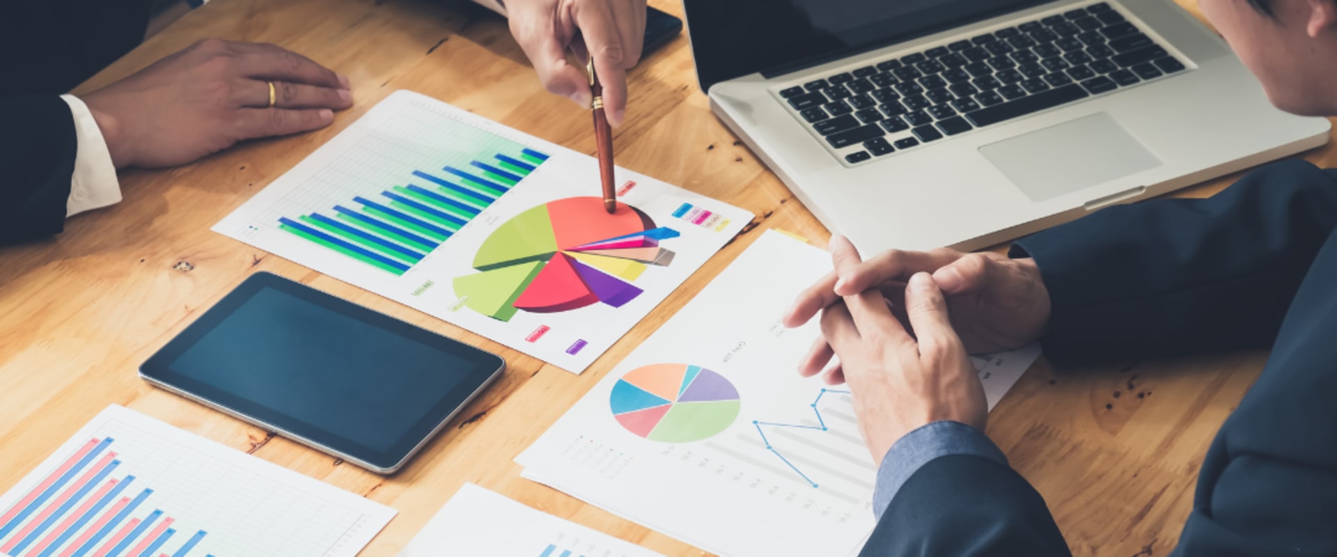 Average Salaries for Legal Consultant Jobs